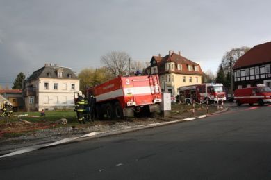 Einsatzuebung 15-04-2011 Bild 35